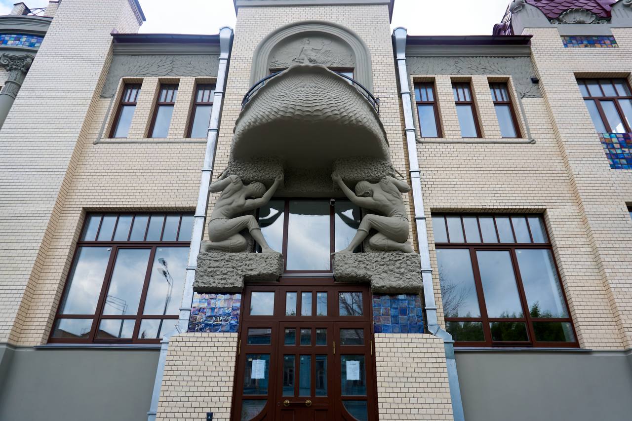 Сегодня в России отмечают профессиональный праздник сотрудники органов ЗАГС Сегодня в России отмечают профессиональный праздник сотрудники органов ЗАГС