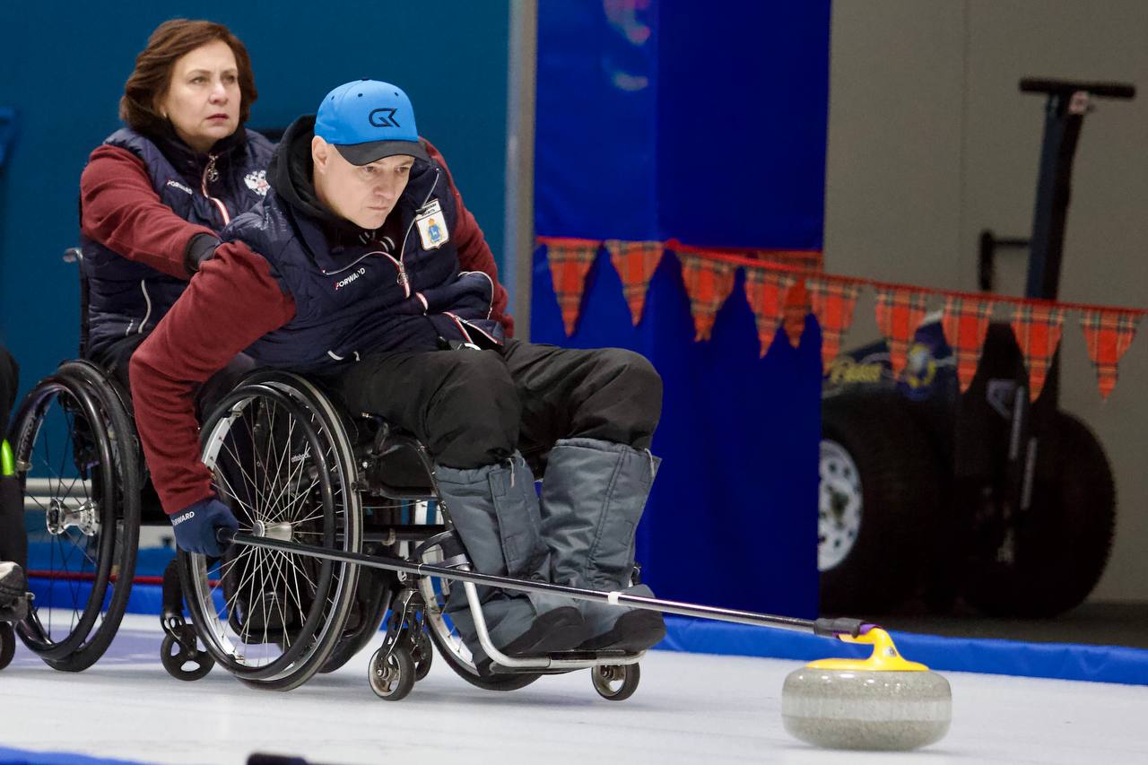 Небольшая история о том, как полюбить ….. кёрлинг))) Небольшая история о том, как полюбить ….. кёрлинг)))