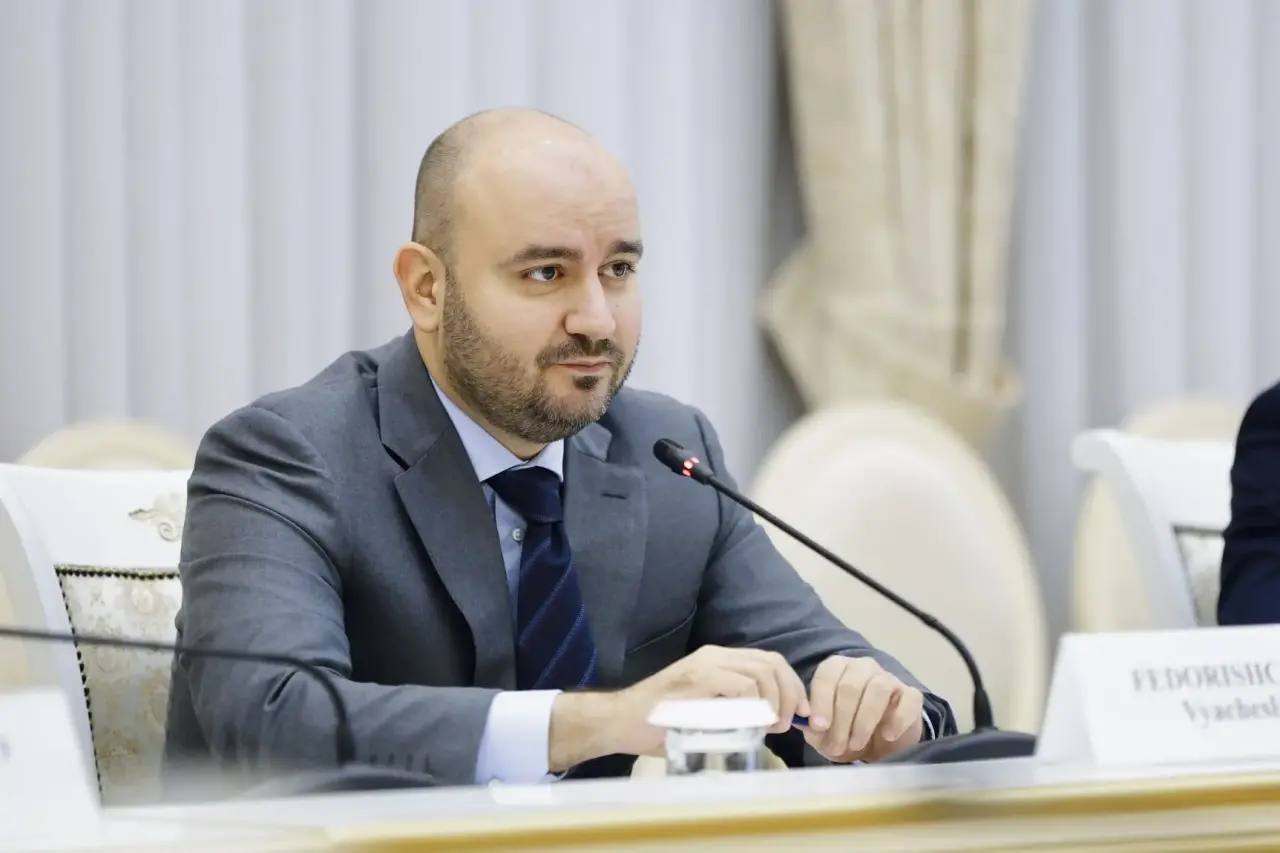 Вячеслав Федорищев провел. рабочую встречу с Чрезвычайным и Полномочным Послом Республики Индия в Российской Федерации Винаем Кумаром Вячеслав Федорищев провел. рабочую встречу с Чрезвычайным и Полномочным Послом Республики Индия в Российской Федерации Винаем Кумаром