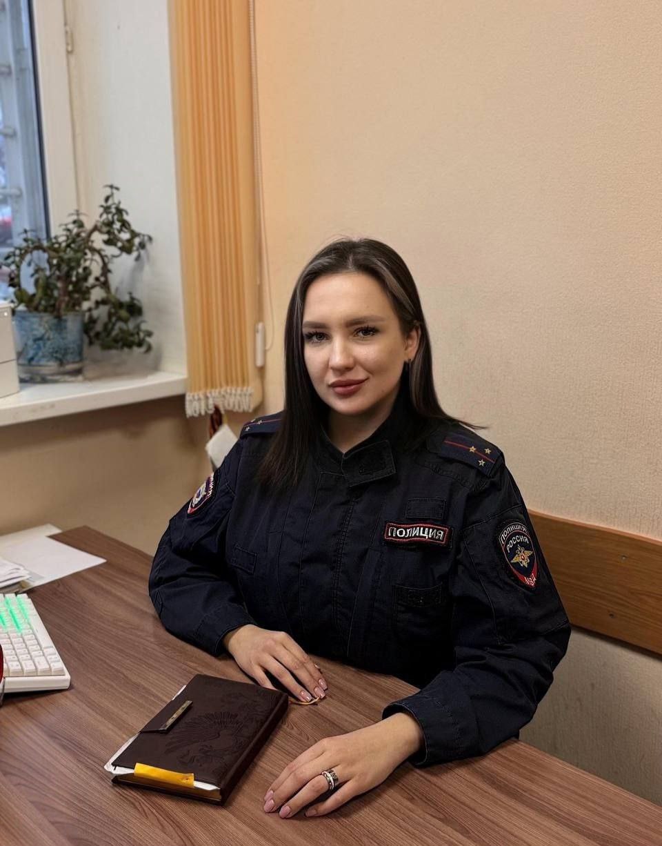 Отличного настроения и хороших выходных вам желает Татьяна Ядченко, врио начальника ЭКО ОМВД России по Красноярскому району