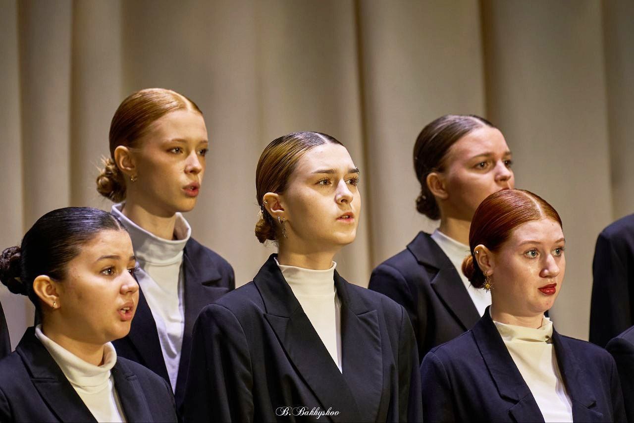 Хор Сызранского колледжа искусств и культуры им. О. Н. Носцовой — лауреаты Международного вокального конкурса Хор Сызранского колледжа искусств и культуры им. О. Н. Носцовой — лауреаты Международного вокального конкурса