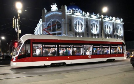 В Самаре в новогоднюю ночь сделают бесплатным проезд в трамваях и троллейбусах