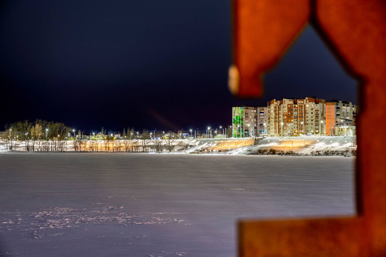 Свзрань в огнях. Кому на Волге Свзрань в огнях. Кому на Волге