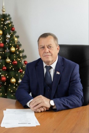 Дорогие сызранцы! Поздравляю вас с наступающим Новым 2026годом и Рождеством!