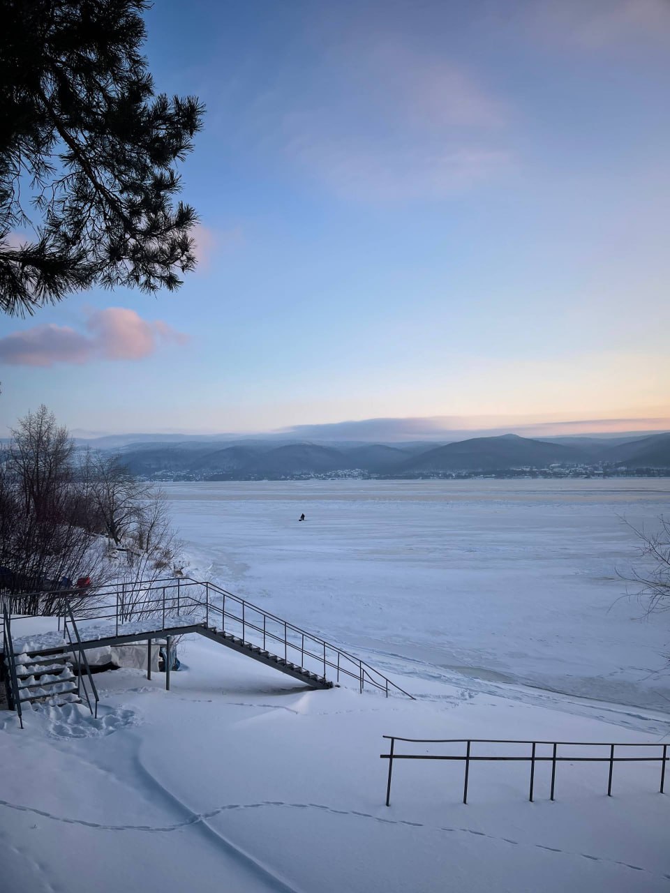 Жителям Самарской области показали «место силы», где черпают вдохновение сотрудники флагмана Главного медиахолдинга России Жителям Самарской области показали «место силы», где черпают вдохновение сотрудники флагмана Главного медиахолдинга России