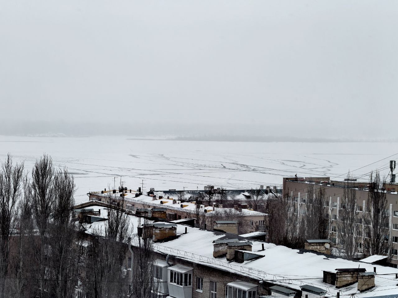 Первый лед на Волге в Самаре: красиво, но опасно Первый лед на Волге в Самаре: красиво, но опасно