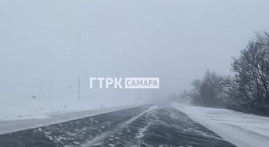 Наши мобильные корреспонденты поделились кадрами обстановки на автодорогах региона