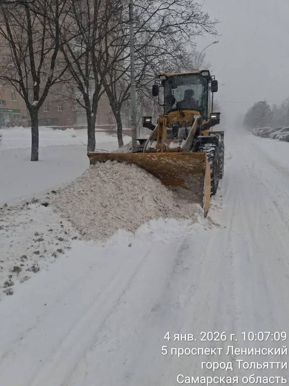 «Все силы и средства городского хозяйства, коммунальных и дорожных служб приведены в режим повышенной готовности» «Все силы и средства городского хозяйства, коммунальных и дорожных служб приведены в режим повышенной готовности»