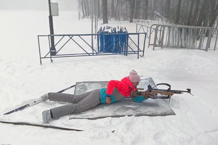 «Спортивный десант» на лыжной базе СШ «Чайка» «Спортивный десант» на лыжной базе СШ «Чайка»