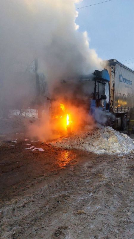 В Самарской области загорелся автомобиль