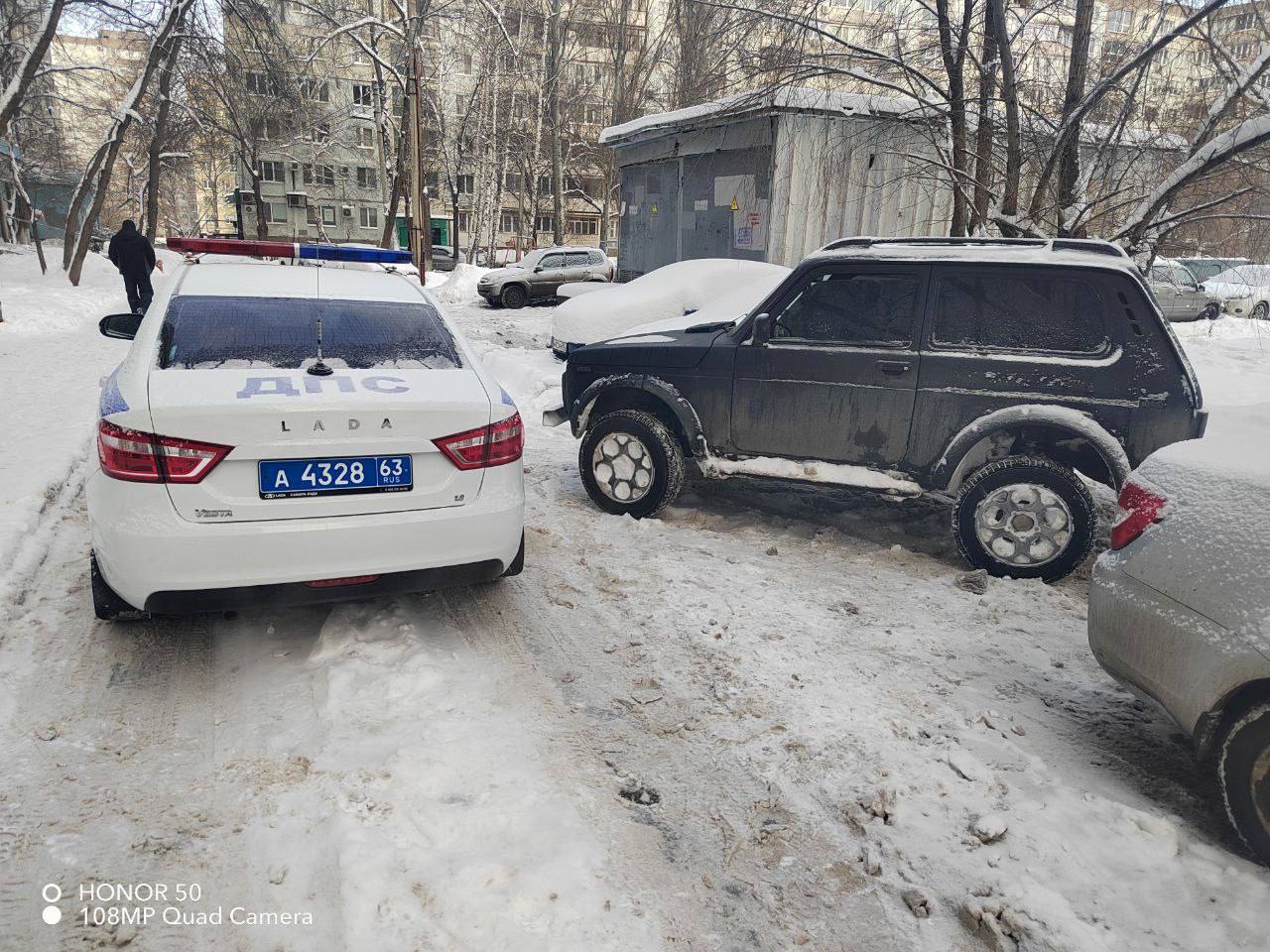 В Самарской области общественники «Ночного Патруля» активно помогают сотрудникам Госавтоинспекции В Самарской области общественники «Ночного Патруля» активно помогают сотрудникам Госавтоинспекции