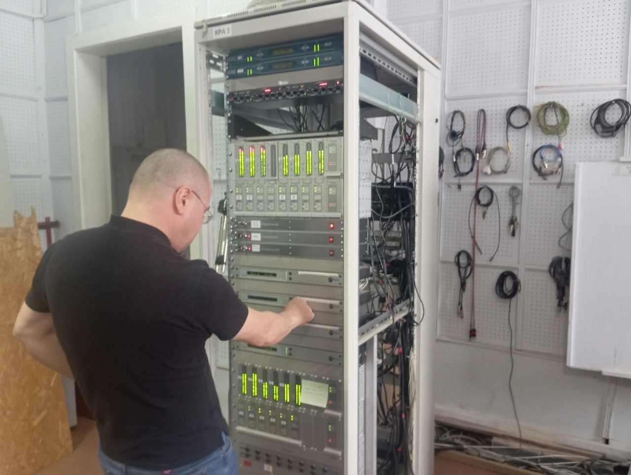 На ГТРК «Самара» стартовал первый - базовый - этап модернизации оборудования всего радиокомплекса компании На ГТРК «Самара» стартовал первый - базовый - этап модернизации оборудования всего радиокомплекса компании