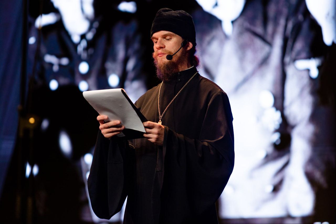 Камерный хор Сызранской епархии «AVES» выступит в Москве Камерный хор Сызранской епархии «AVES» выступит в Москве