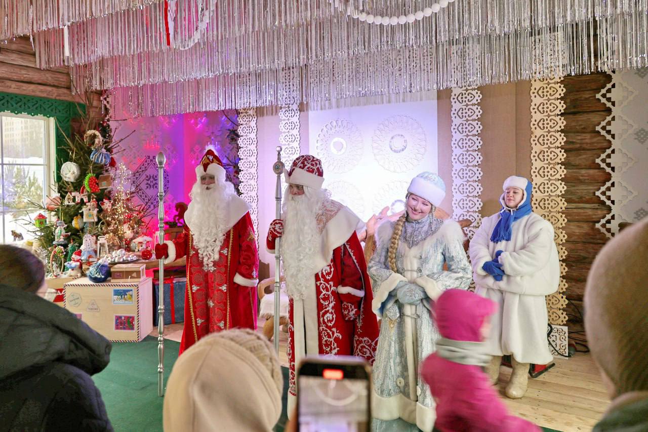 В Самаре через Новогоднюю резиденцию Деда Мороза прошли 19 тысяч гостей