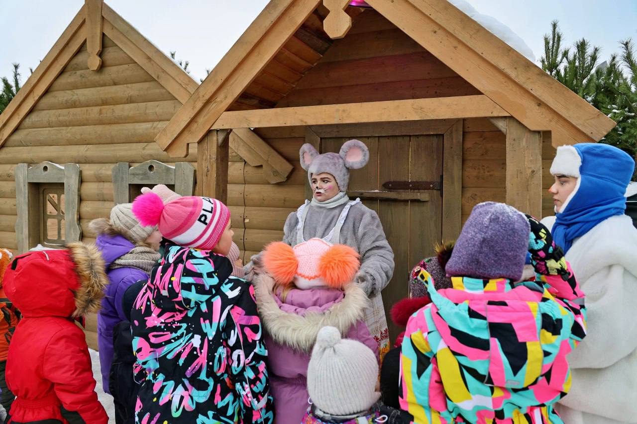 В Самаре через Новогоднюю резиденцию Деда Мороза прошли 19 тысяч гостей В Самаре через Новогоднюю резиденцию Деда Мороза прошли 19 тысяч гостей