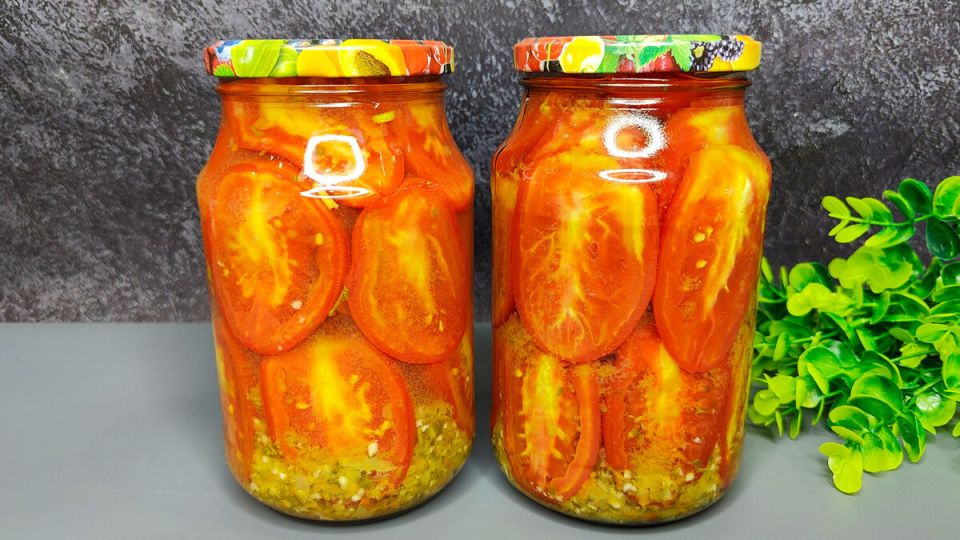 Пикантные помидоры по армянскому рецепту: как заготовить на зиму вкусные лакомства