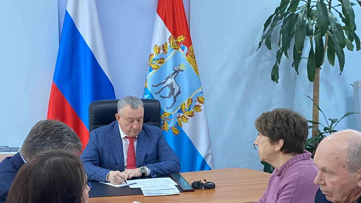 Жители Новосемейкино добились запрета для большегрузов из-за склада Wildberries