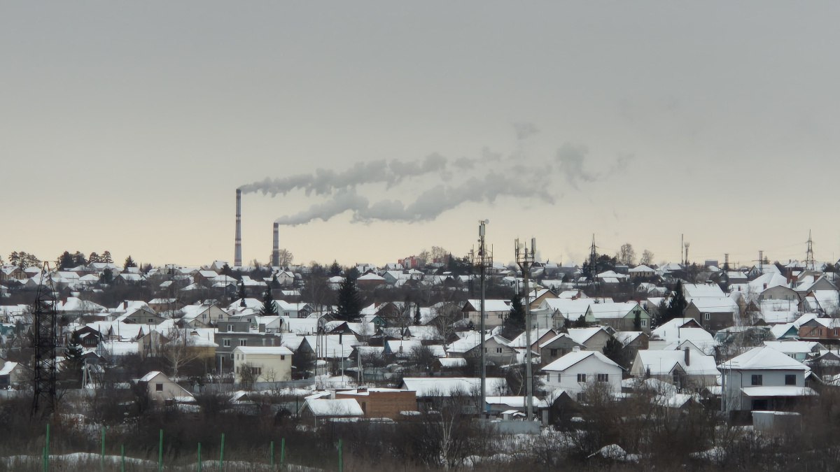 В Самарской области объявлен режим НМУ из-за морозов и застоя воздуха