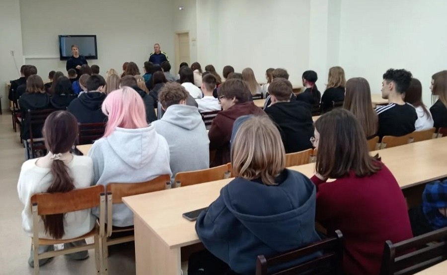 В Самарской области проходит Всероссийская акция МВД «Студенческий десант» В Самарской области проходит Всероссийская акция МВД «Студенческий десант»