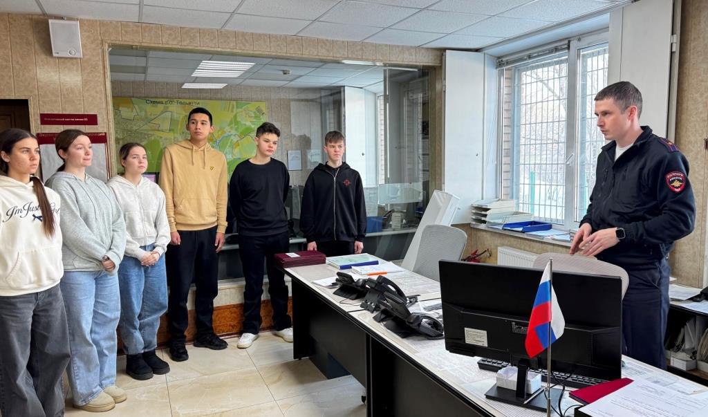 Создаём надёжное будущее с нынешними студентами! Создаём надёжное будущее с нынешними студентами!