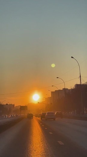 Закат по-тольяттински!. © Видео: Телеканал ТОЛЬЯТТИ 24 Телеканал ТОЛЬЯТТИ 24 в MAX