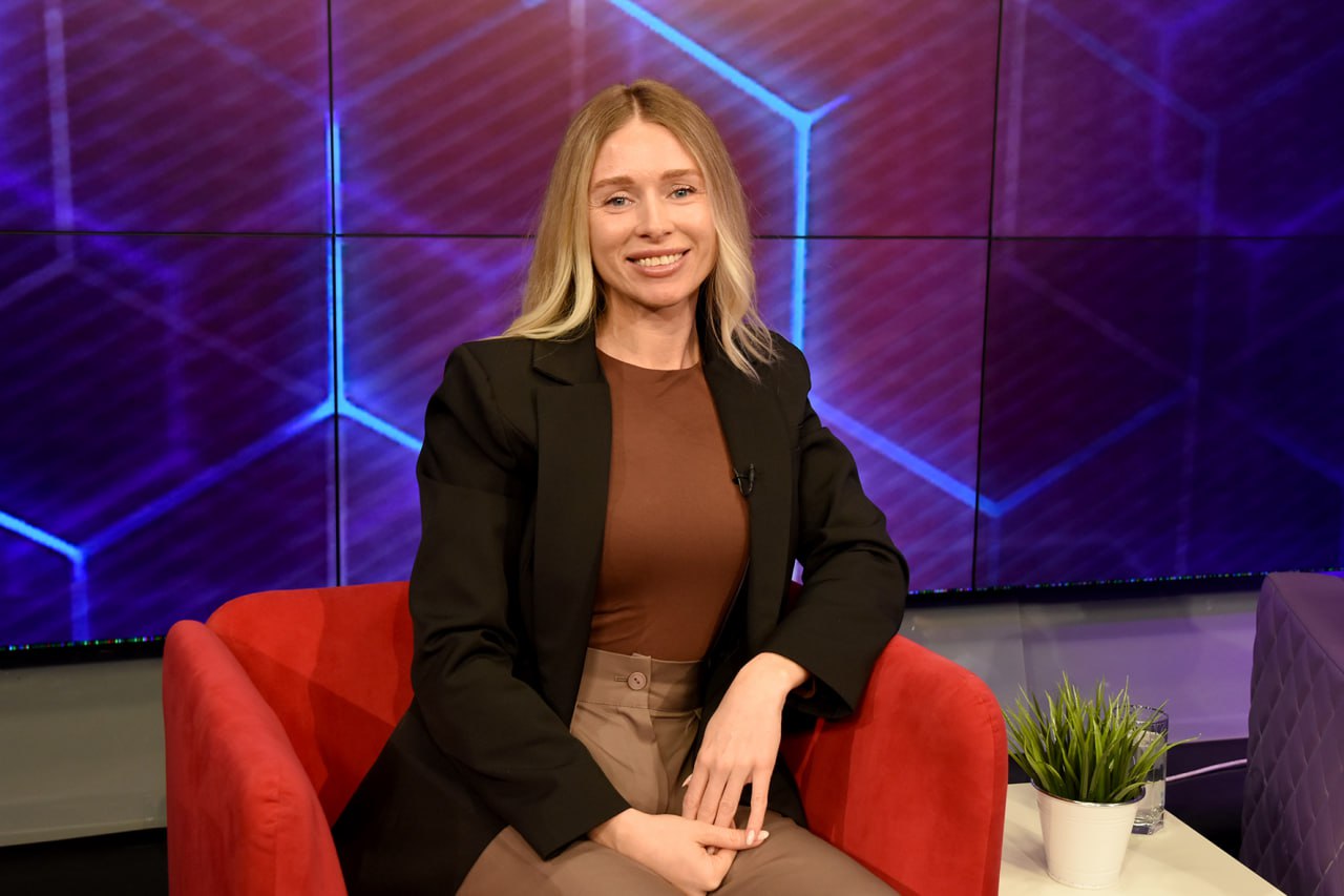 – Если производству нужны слесари, сварщики, продуктовому магазину – кассиры, работники зала, грузчики, – они звонят нам, – говорит Евгений Кленье – Если производству нужны слесари, сварщики, продуктовому магазину – кассиры, работники зала, грузчики, – они звонят нам, – говорит Евгений Кленье