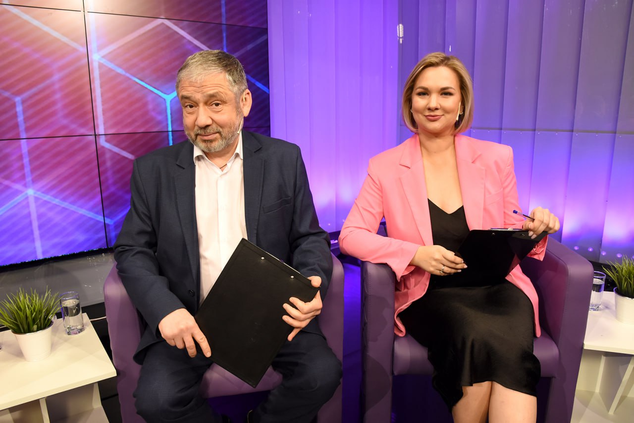 – Если производству нужны слесари, сварщики, продуктовому магазину – кассиры, работники зала, грузчики, – они звонят нам, – говорит Евгений Кленье – Если производству нужны слесари, сварщики, продуктовому магазину – кассиры, работники зала, грузчики, – они звонят нам, – говорит Евгений Кленье