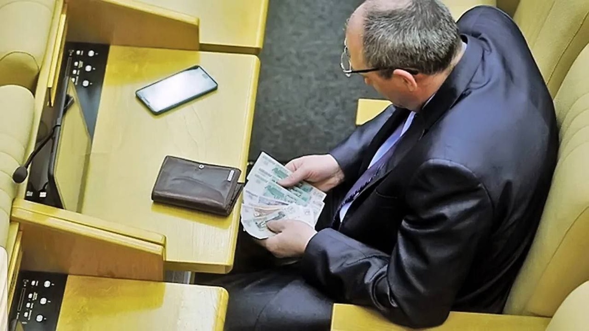 Госдума ограничила права фотографов на пленарных заседаниях