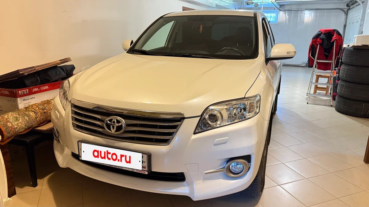 В Самаре продают 14-летний автомобиль Toyota RAV 4 в состоянии нового В Самаре продают 14-летний автомобиль Toyota RAV 4 в состоянии нового