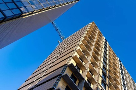 � ������ ����� ������ � ��������� ������ ����������� �� 4,8% � 2025 ����