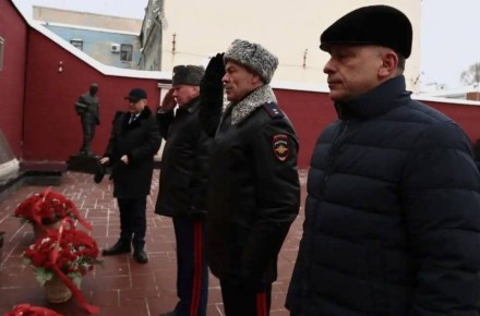 � ������ ������� ������ ����������� ������� ���������� ���, �������� ��� ���������� ��������� ������������