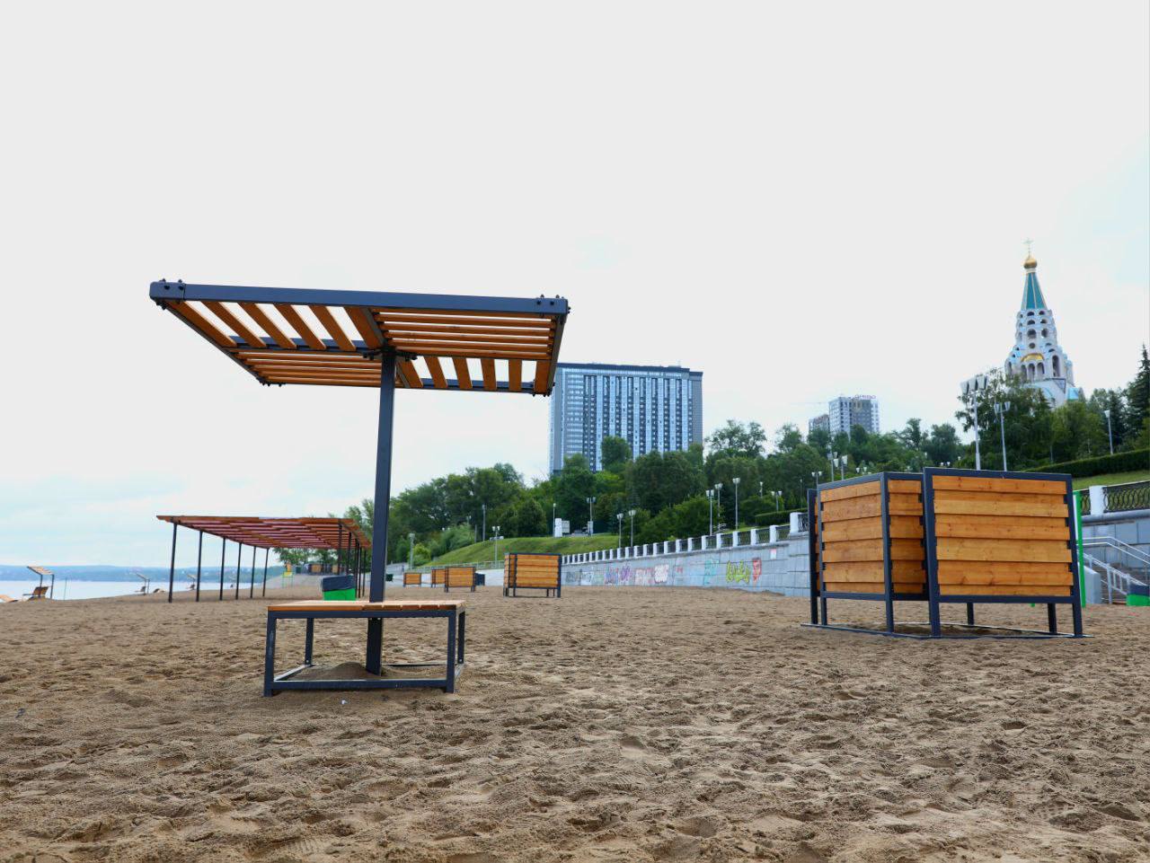 В 2026 году на набережной Самары поставят питьевые фонтанчики и теневые навесы