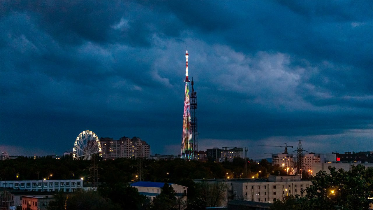 Вечер пятницы близится к завершению