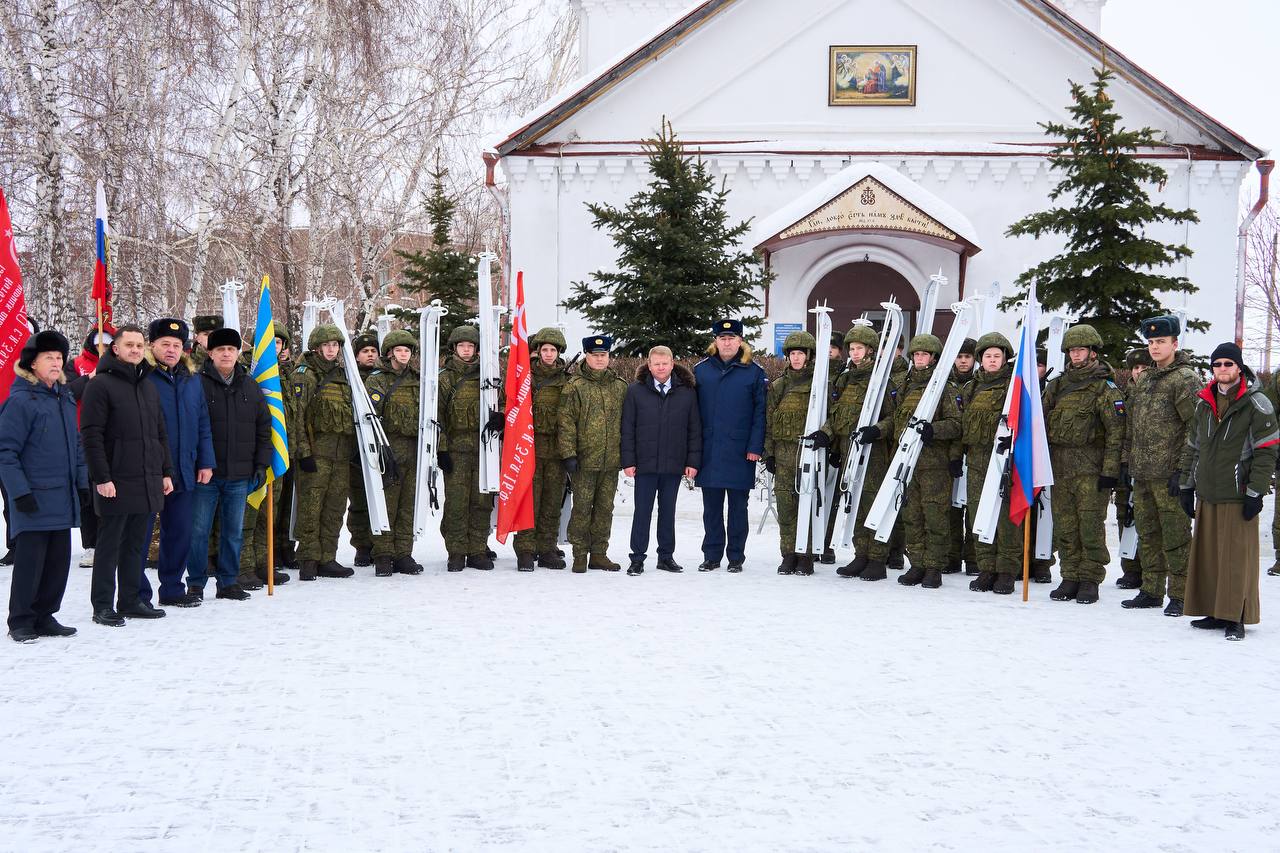 В Сызрани дан старт традиционному курсантскому марш-броску В Сызрани дан старт традиционному курсантскому марш-броску