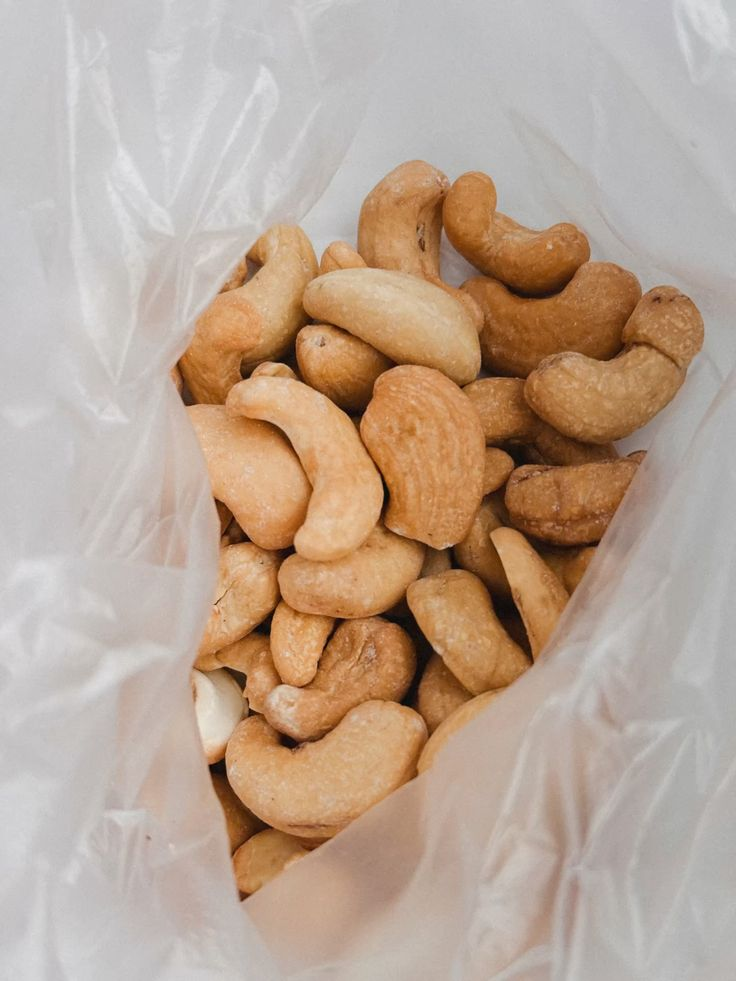 Орехи: шесть неожиданных фактов о любимых закусках