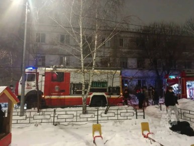 Две квартиры сгорели на Нагорной в Самаре: есть погибший