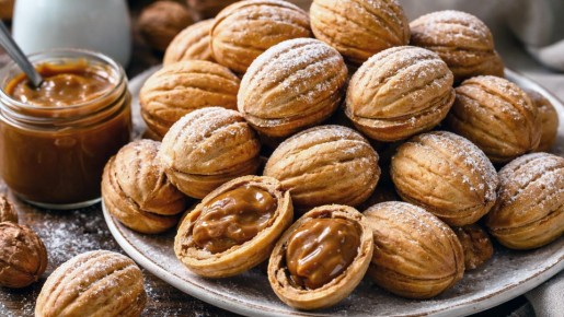 Грязная тайна «Пятерочки»: что скрыто внутри орешков со сгущенкой