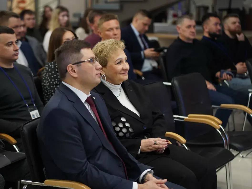 Предприятия Самары и Иркутской области налаживают кооперационные связи в рамках бизнес-миссии