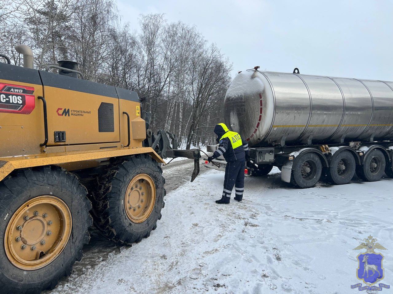 В Сергиевском районе полицейские пресекли попытку водителя избежать ответственности за правонарушение В Сергиевском районе полицейские пресекли попытку водителя избежать ответственности за правонарушение
