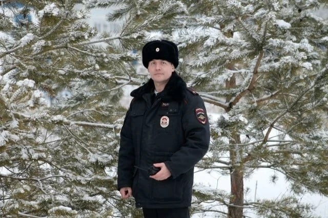 Спокойного, наполненного семейным счастьем воскресного дня и хорошего настроения вам желает Александр Матюков, заместитель начальника полиции ОМВД России по городу Чапаевску