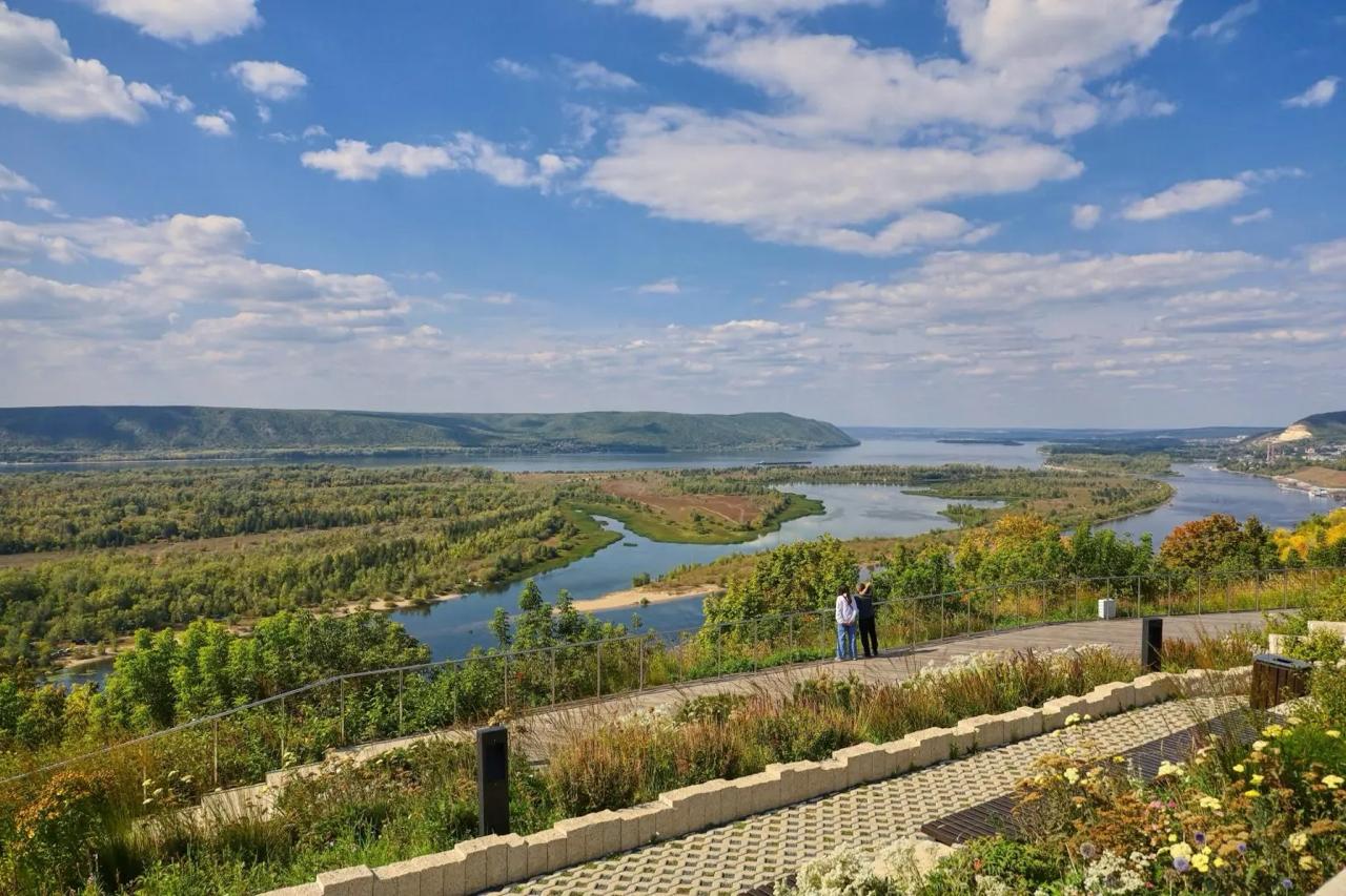 Дважды рожденный. Красноглинскому району в Самаре исполнилось 74 года