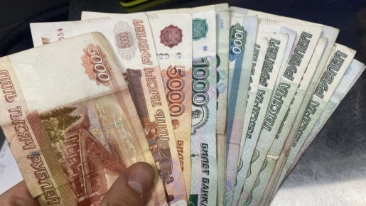 Пожилые самарцы получат пенсию в марте по измененному графику