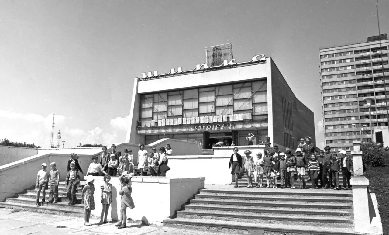 На Памирскую пришла большая стройка