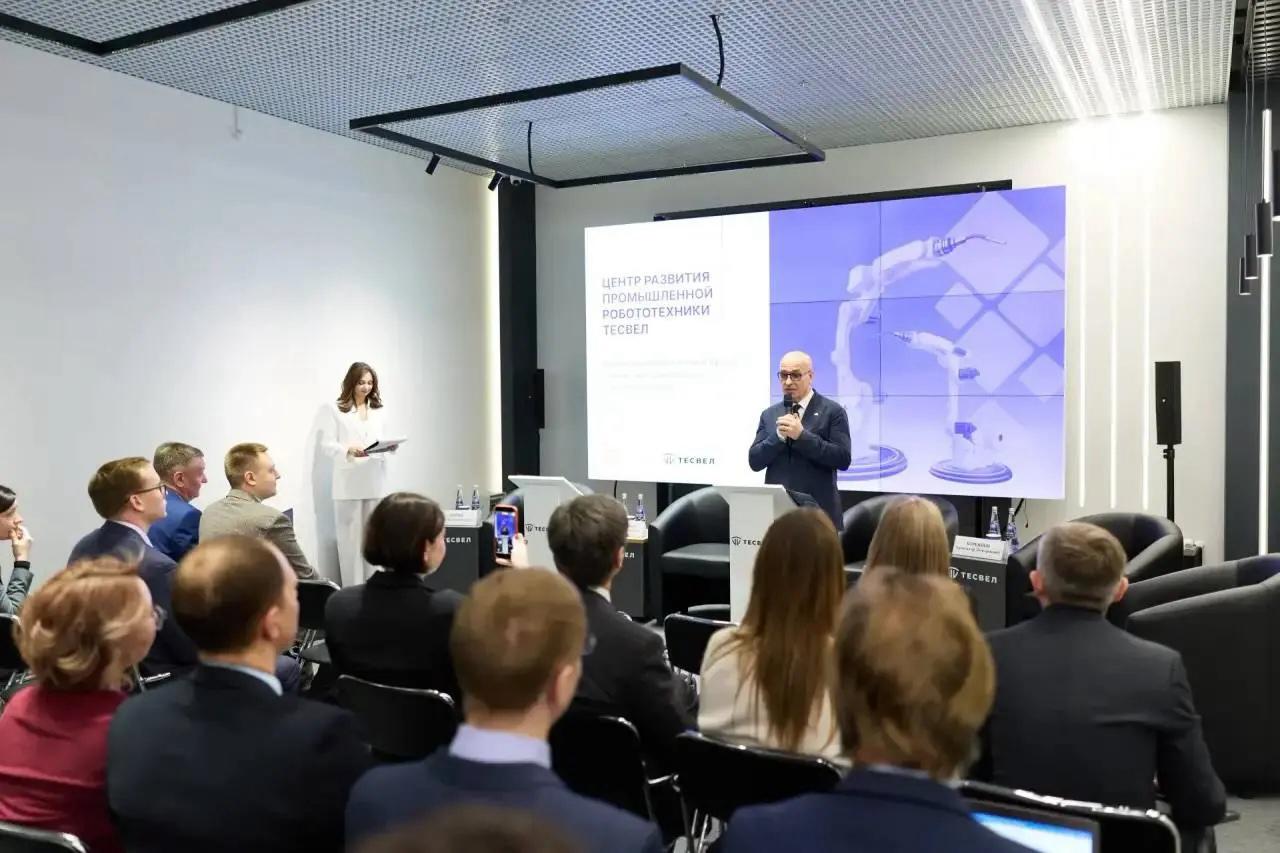 Центр развития промышленной робототехники открыли в Самаре