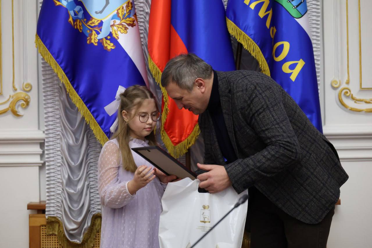 Победителей конкурса рисунков «Дети Самары за жизнь без наркотиков» наградили в Самаре Победителей конкурса рисунков «Дети Самары за жизнь без наркотиков» наградили в Самаре