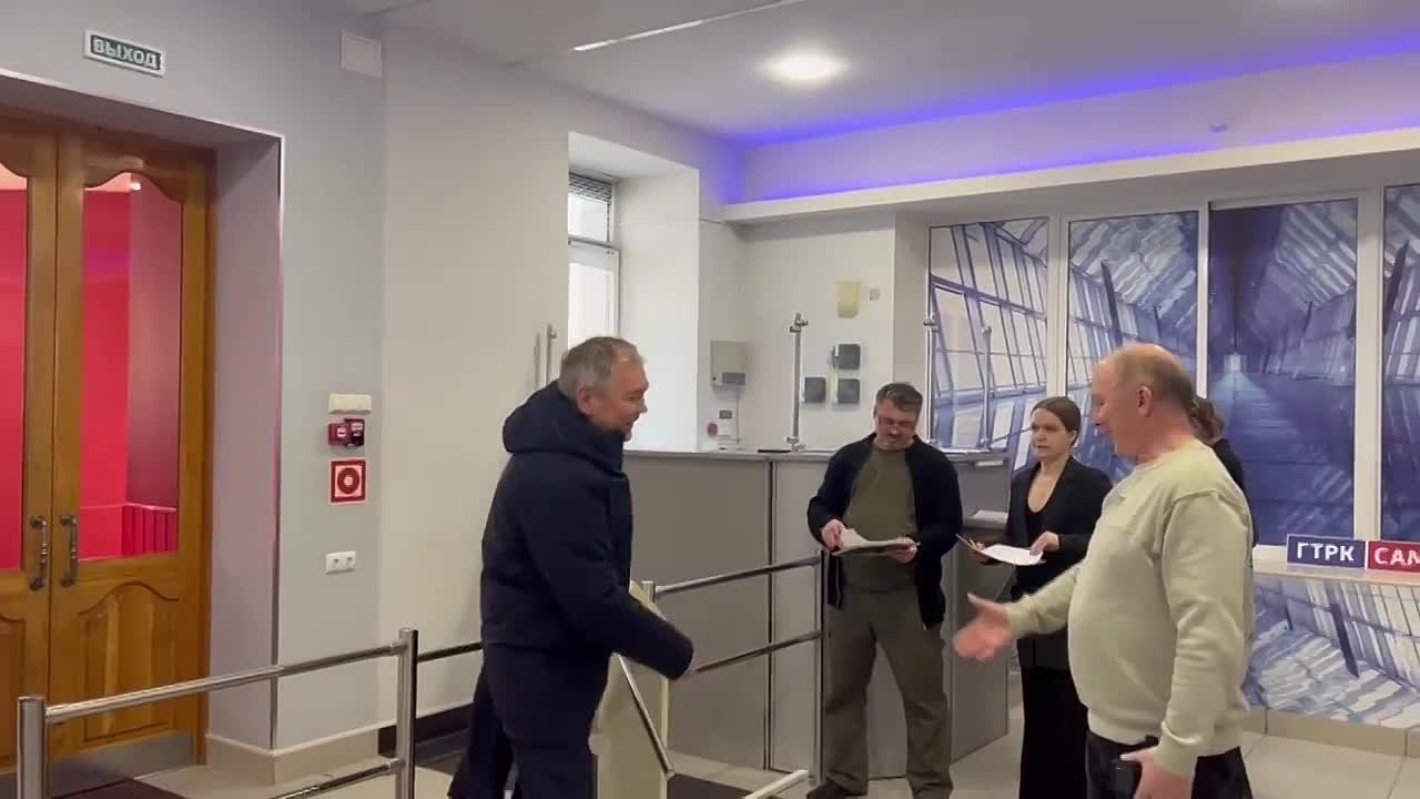 Студию флагмана главного медиахолдинга страны — ГТРК «Самара» посетил депутат Государственной Думы РФ Леонид Калашников для участия в записи интервью