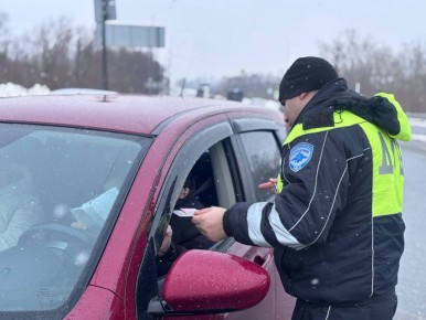 Полицейские Самарской области совместно с участниками Общественного совета при территориальных органах внутренних дел регулярно проводят мероприятия, направленные на профилактику мошенничества