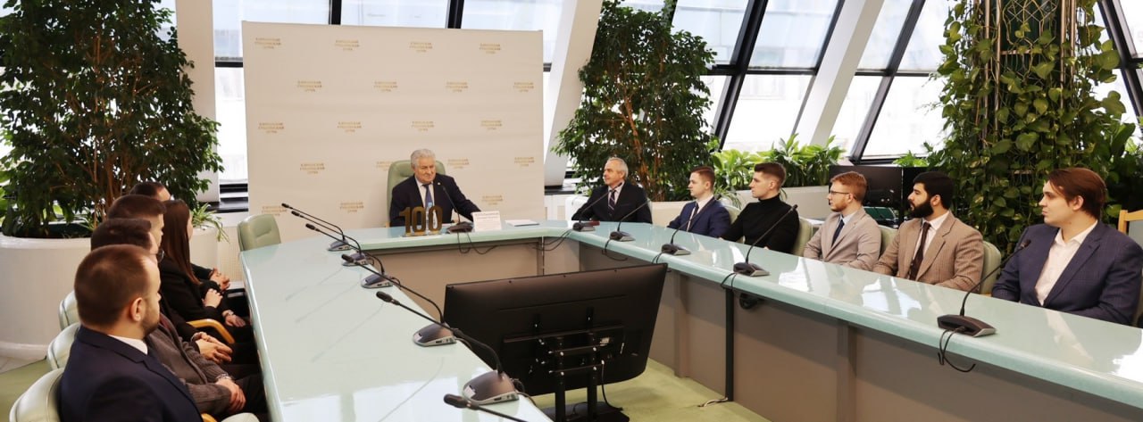 2 марта в России впервые отмечается День наставника 2 марта в России впервые отмечается День наставника