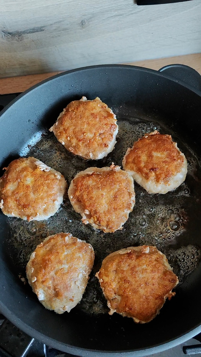 Вкуснейшие зразы: картофельные и мясные с сыром