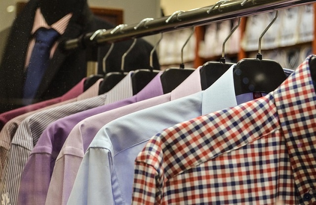 Как сохранить рубашки в идеальном состоянии: полезные советы по стирке